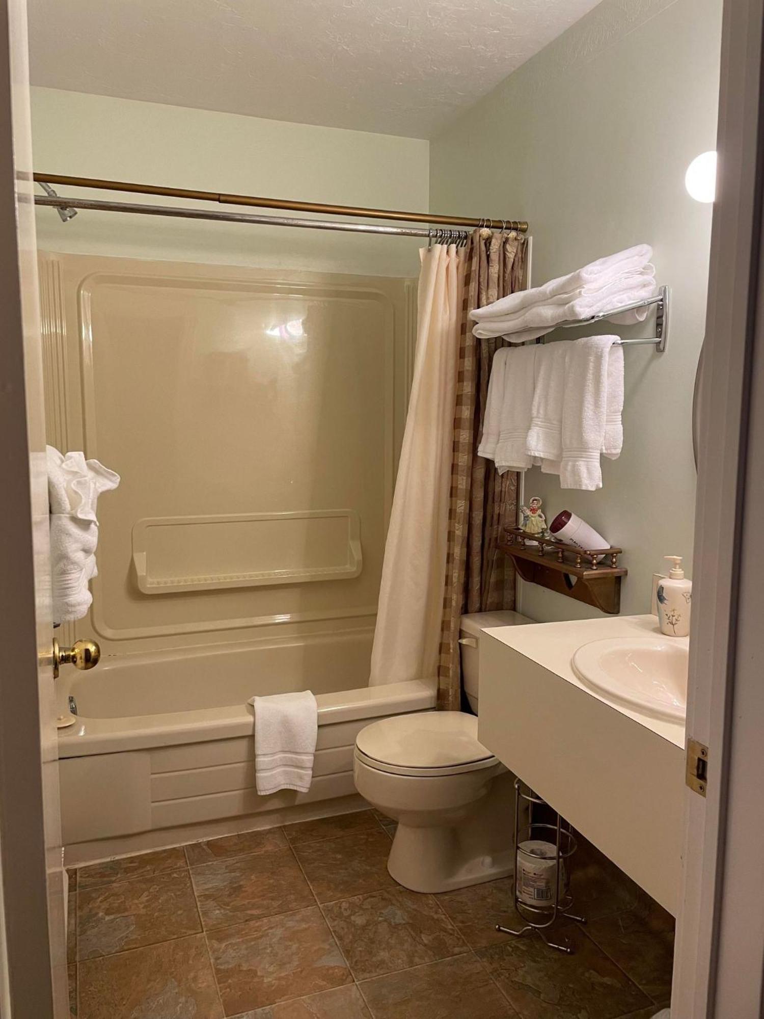 Marshlands Inn Sackville Kamer foto